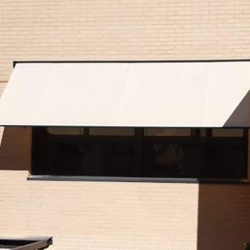 TOLDO COFRE BRAZO RECTO